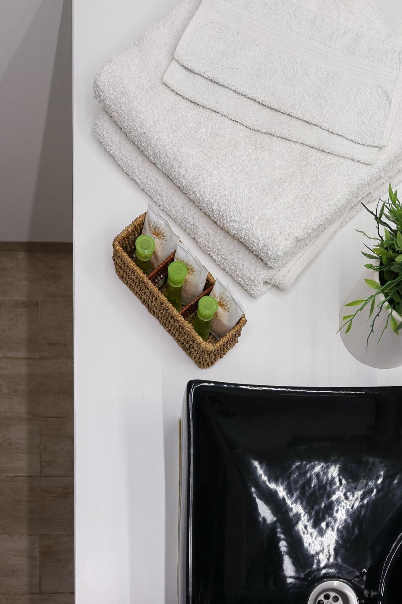 Apartament Czarno Na Bialym Wladyslawowo Ngoại thất bức ảnh